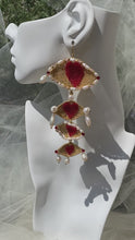 Load and play video in Gallery viewer, Eye Love Earring