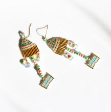 Load image into Gallery viewer, Libra