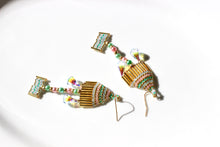 Load image into Gallery viewer, Libra