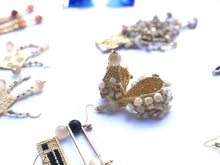 Load image into Gallery viewer, Conchita Hoop