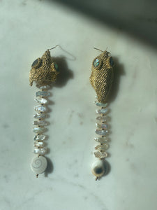 Dragon Earring Pearl and Gold